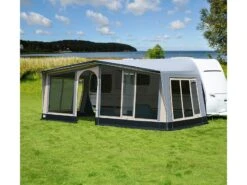 Brand Caravanvoortent Prisma 260
