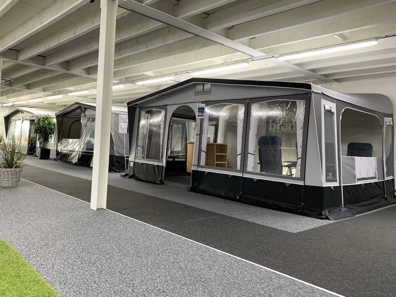 Brand Caravanvoortent Topas 300 6 Brand Caravanvoortent Topas 300 - Afbeelding 6